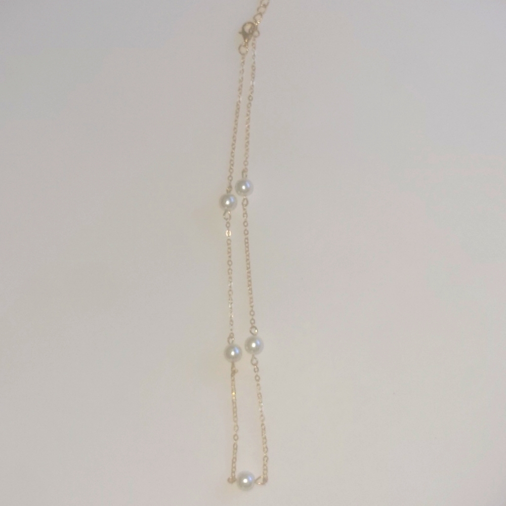 Pearl necklace